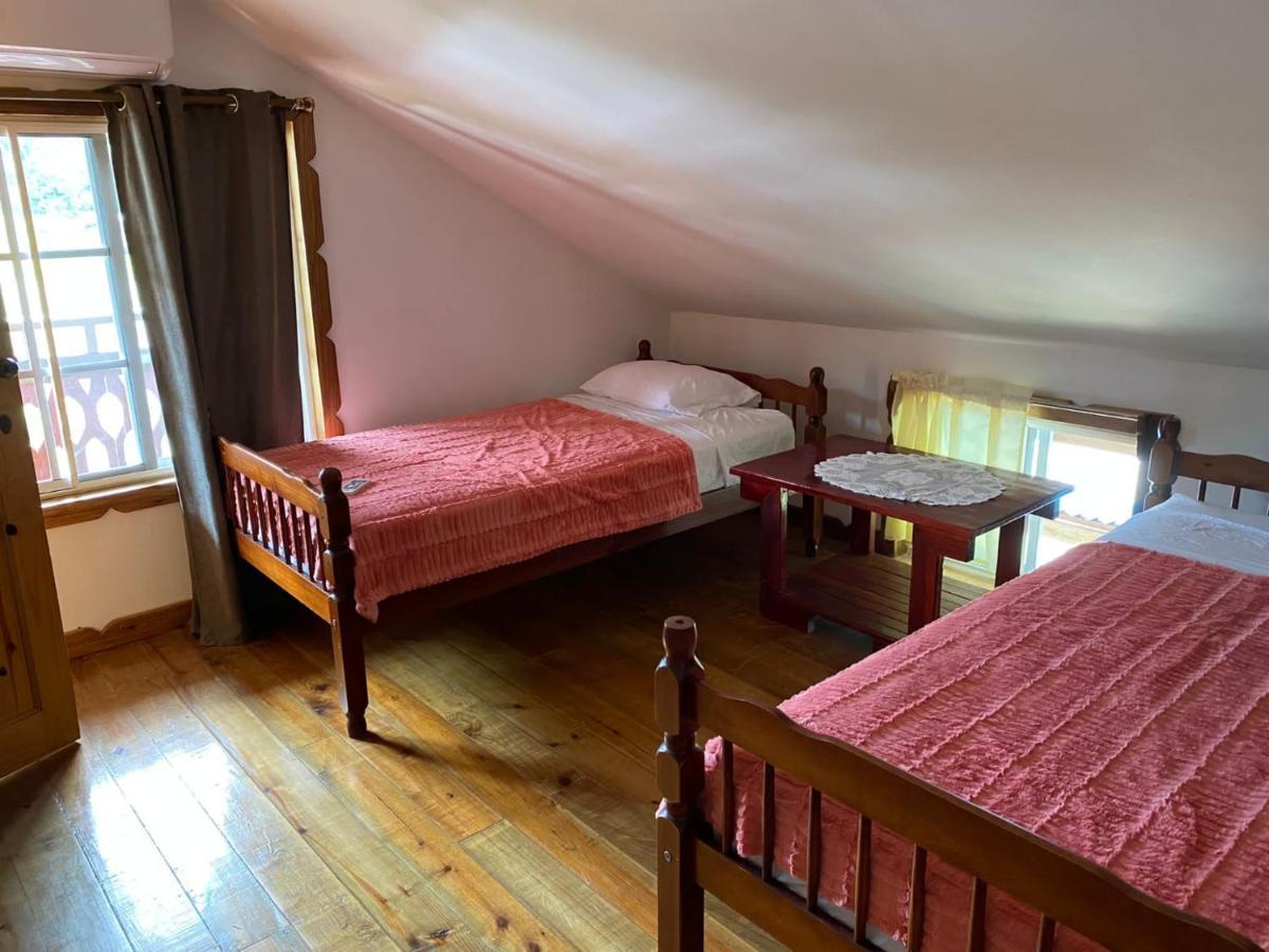 Hotel Caribbean View Бастиментос Екстериор снимка