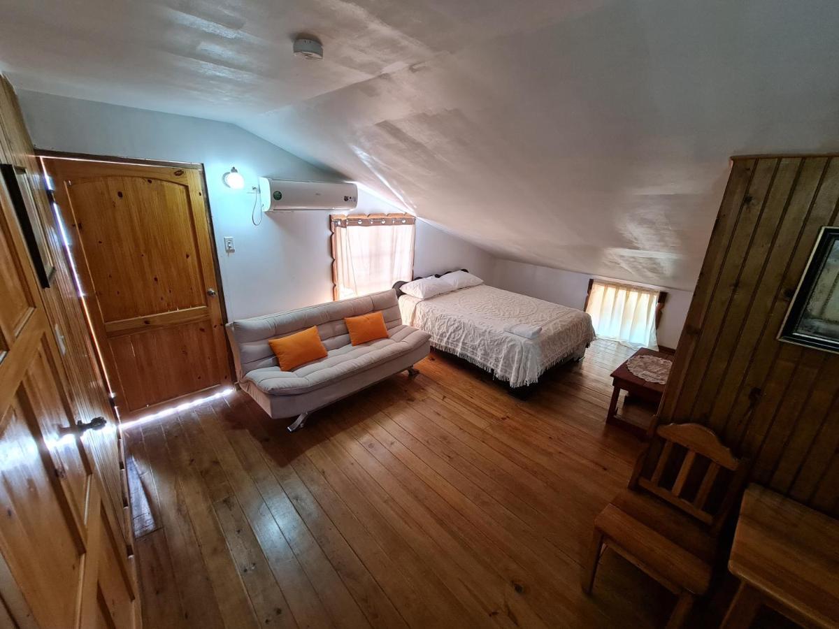 Hotel Caribbean View Бастиментос Екстериор снимка