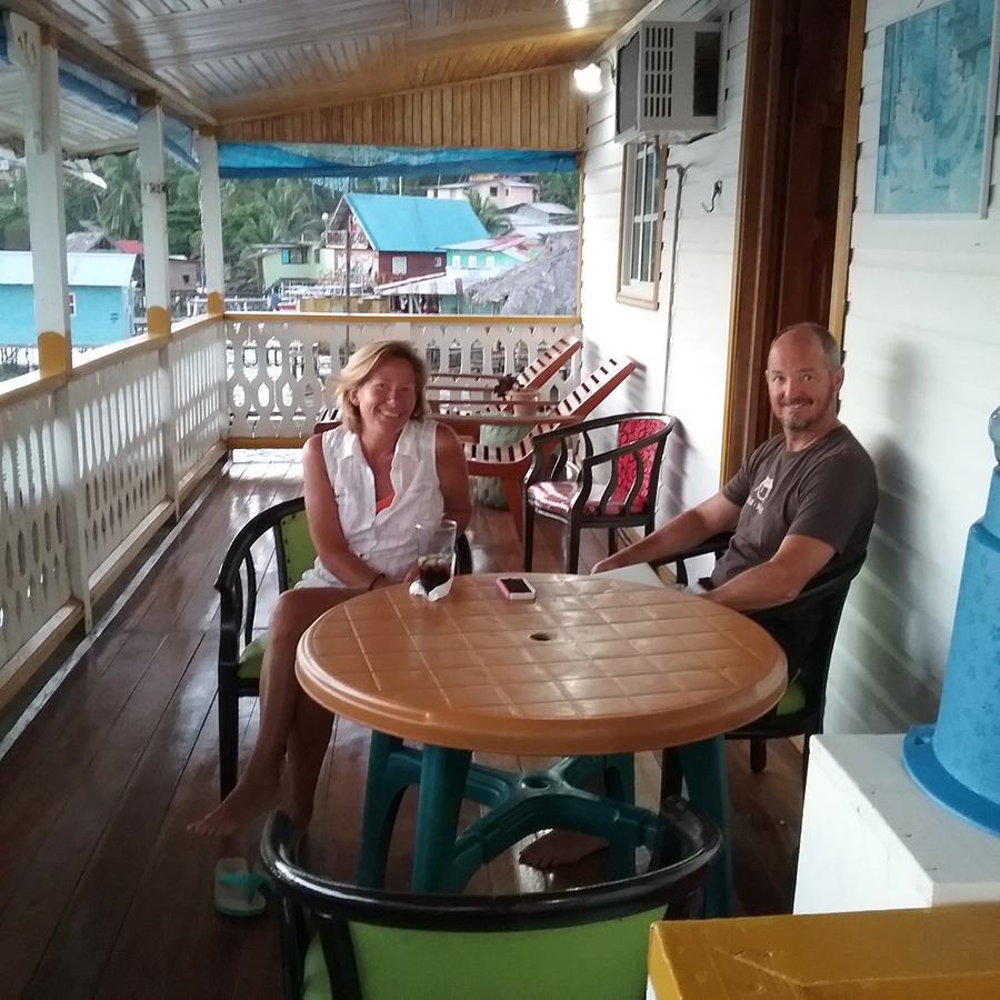 Hotel Caribbean View Бастиментос Екстериор снимка
